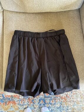 lululemon athletica Men’s Black Performance Running Shorts
